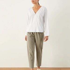 ADAY That's A Wrap Top White Snaps Size Med Chic Modern Minimalist